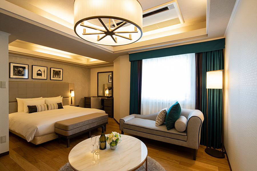 新横浜グレイスホテル　キングサイズのベッドを備え、安らぎを重視した贅沢な「スーペリアダブル」ルーム