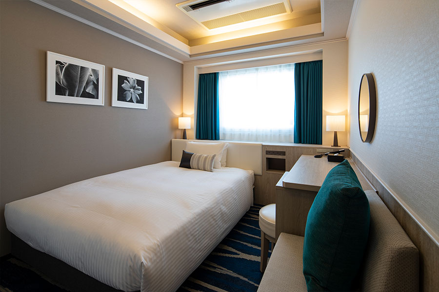 新横浜グレイスホテル　ゆったりとしたベッドを設置し、カップルでもご利用いただける「セミダブル」ルーム