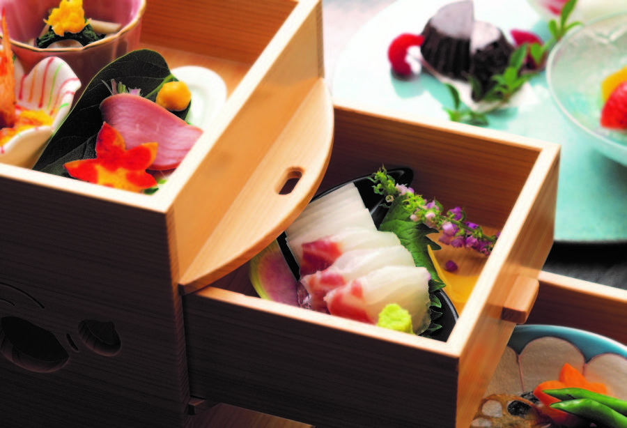 日本料理ぎん　女性のお客様に一番人気の懐石コース「昼懐石　舞（まい）」